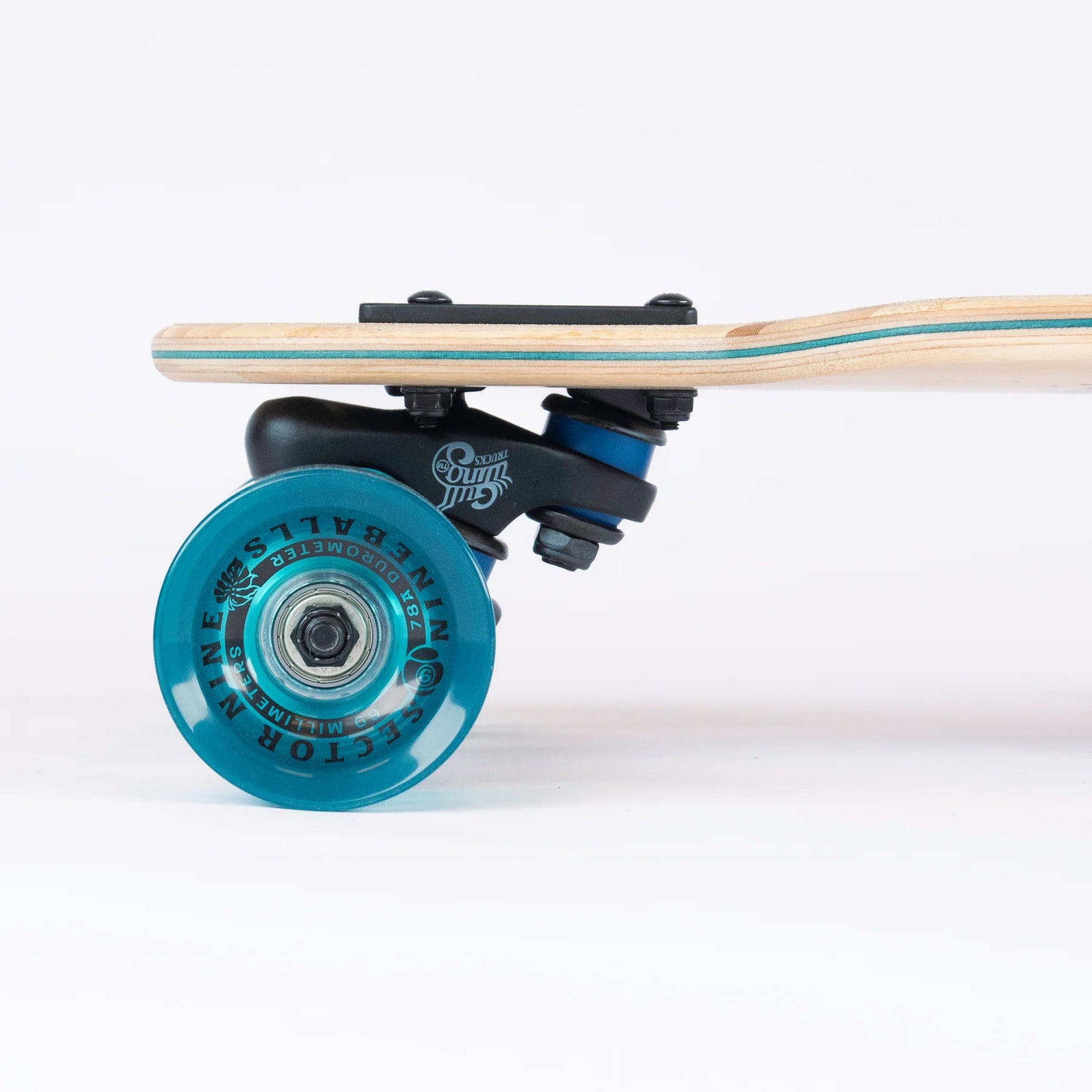 Sector 9 Manta Shoots 8.7" x 33.5" Complete Cruiser