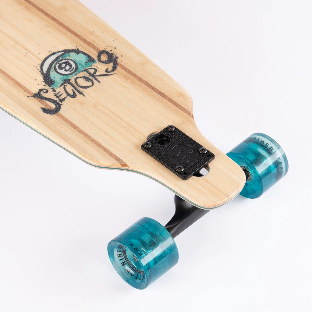 Sector 9 Manta Shoots 8.7" x 33.5" Complete Cruiser