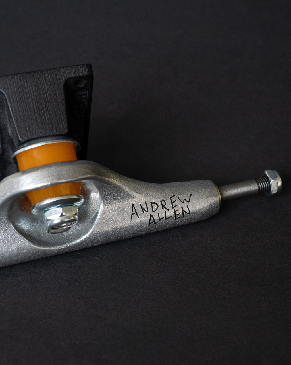 Independent Stage 11 Hollow Andrew Allen Pro Silver Black Standard Skateboard Trucks