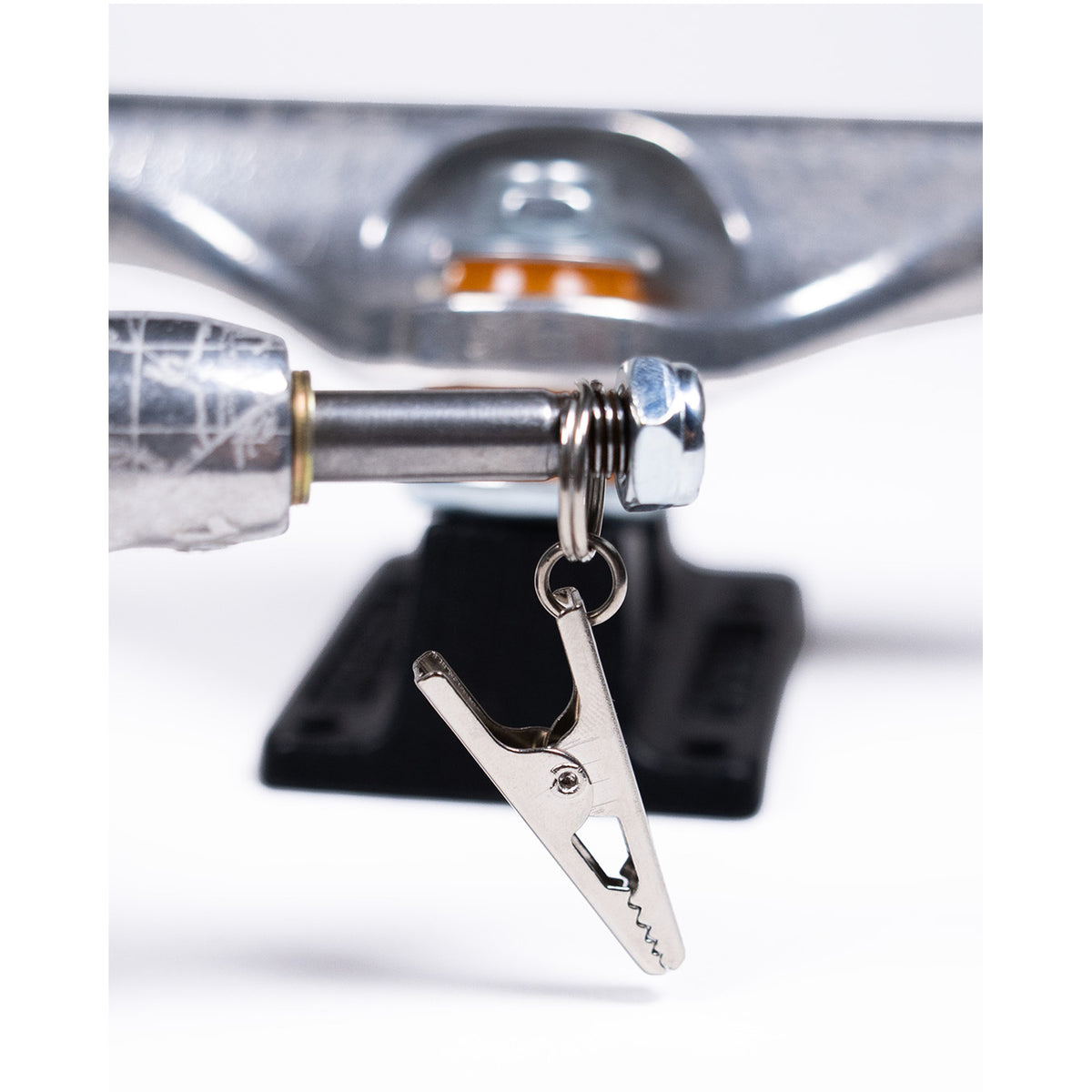Independent Stage 11 Hollow David Gravette Pro Silver Black Skateboard Trucks