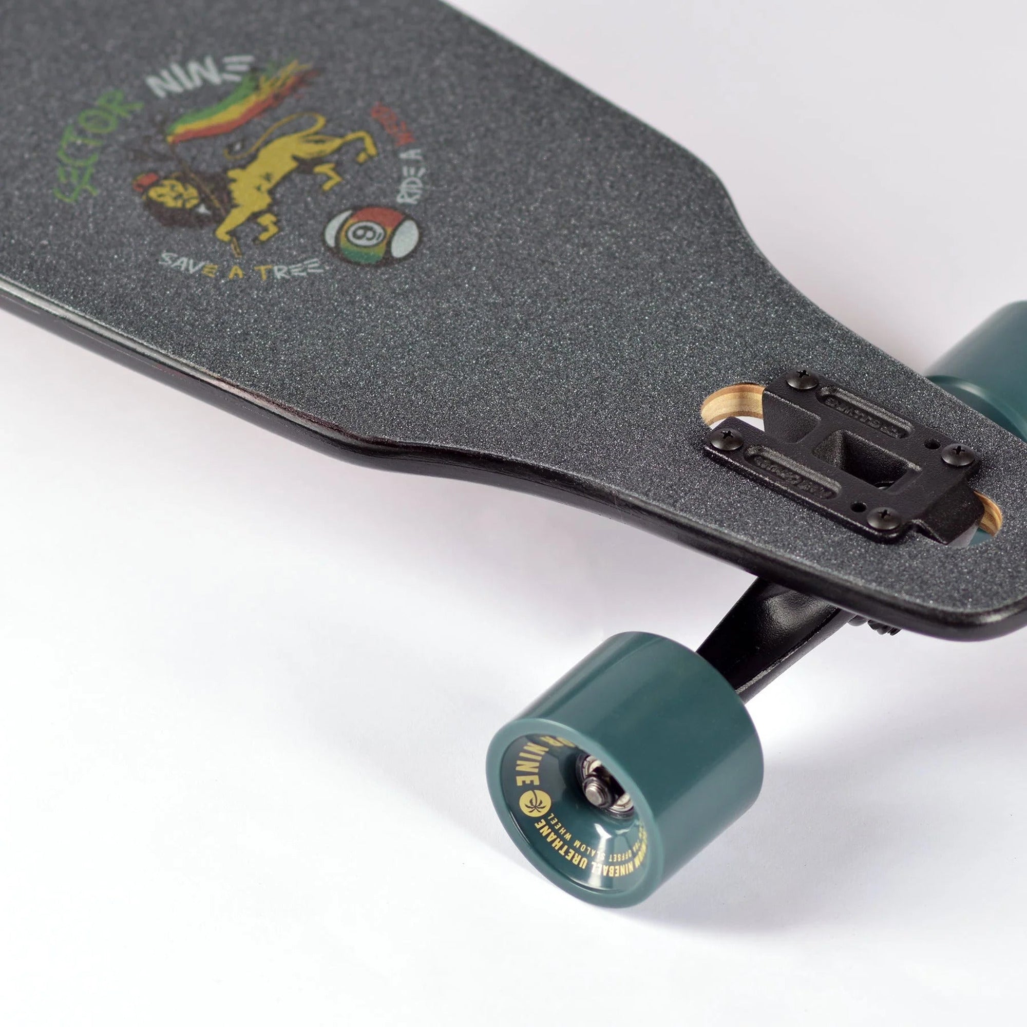 Sector 9 Lookout Roots 9.625" x 41.125" Complete Cruiser