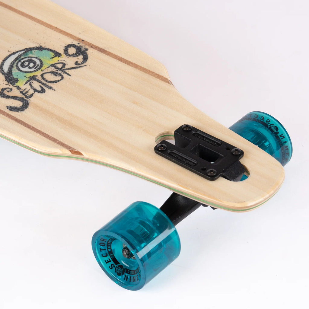 Sector 9 Lookout Talon 9.625" x 41.125" Complete Cruiser